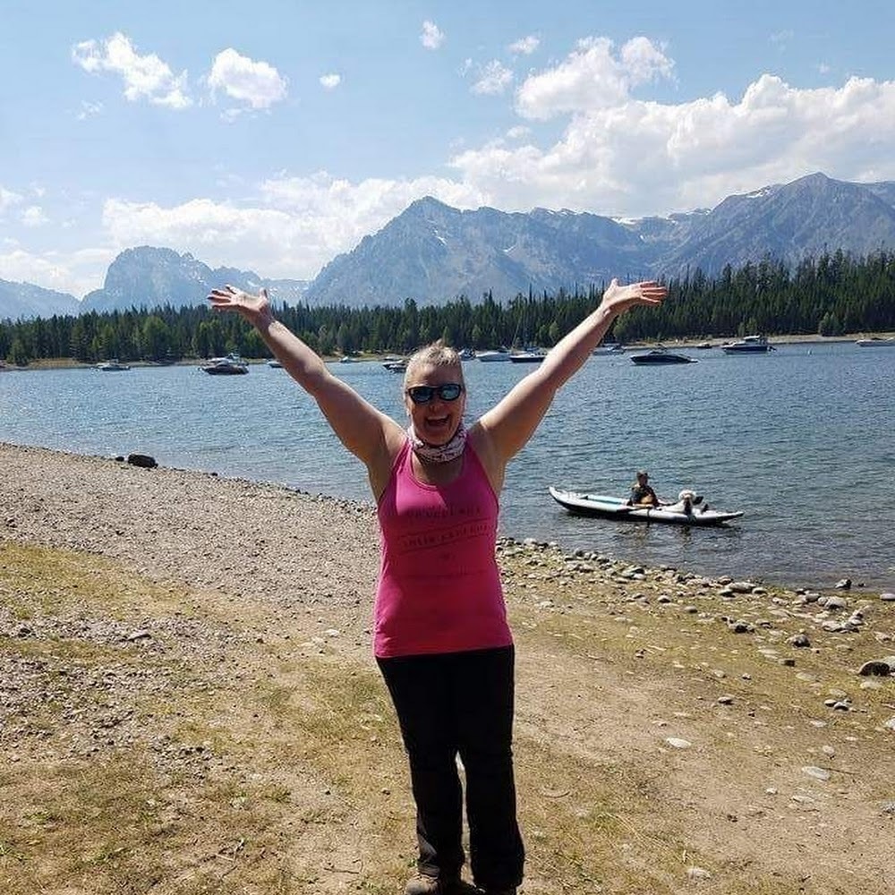 Meet your Posher, Angie